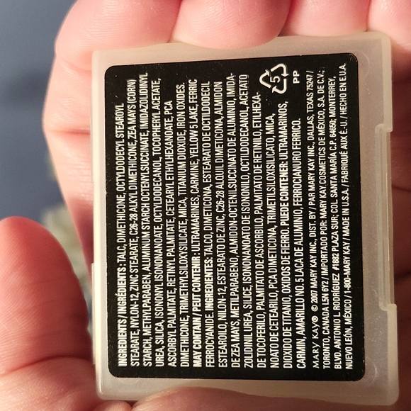 Denim Frost Eyeshadow by Mary Kay - Picture 3 of 3